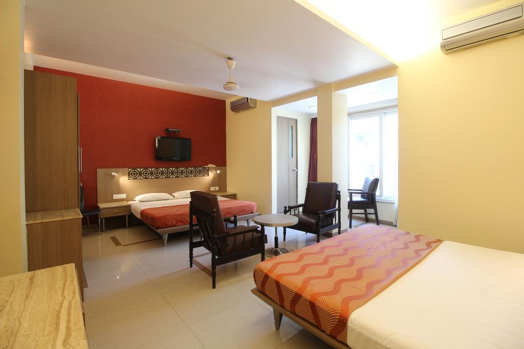Hotel Samrat มุมไบ ห้อง รูปภาพ