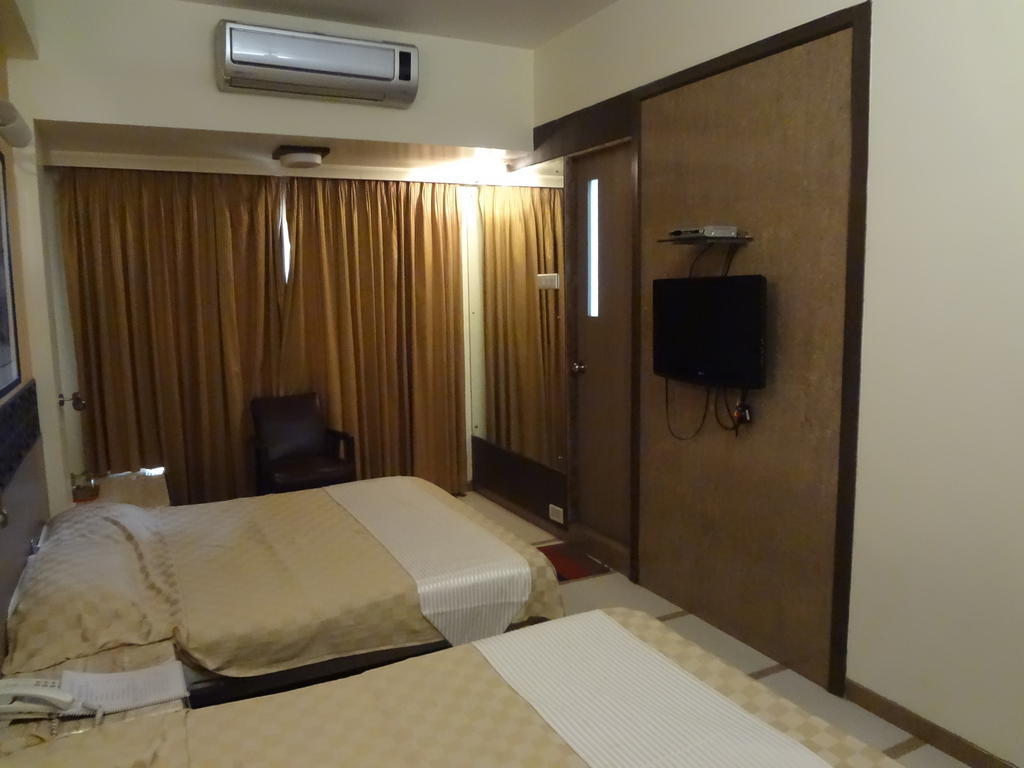 Hotel Samrat มุมไบ ห้อง รูปภาพ